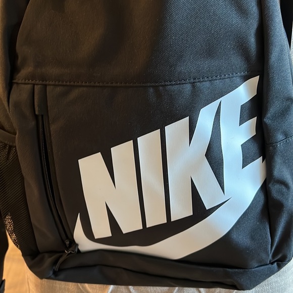 Nike backpack - Picture 2 of 8
